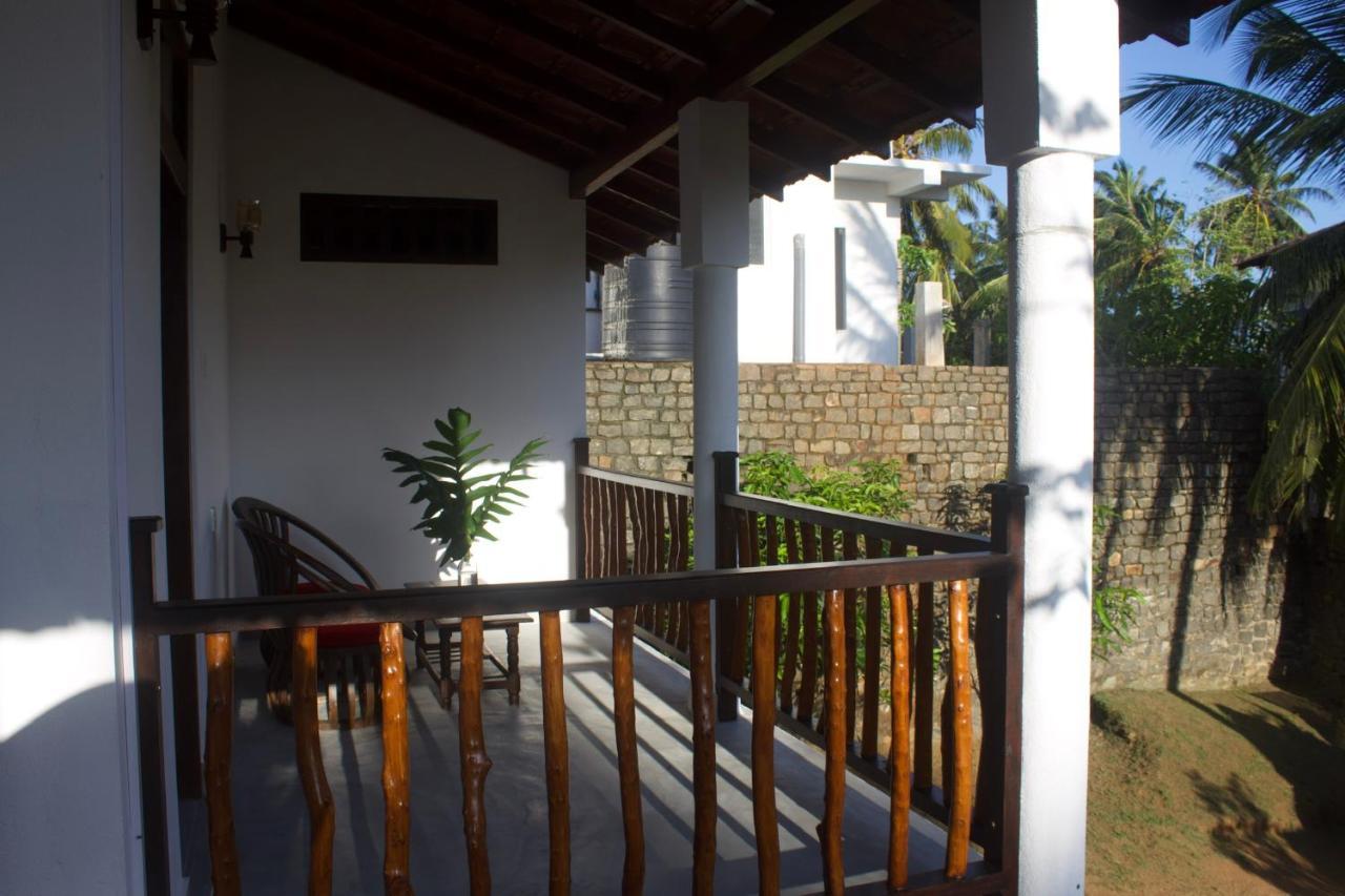 Emma'S Sea View Apartman Dikwella Kültér fotó