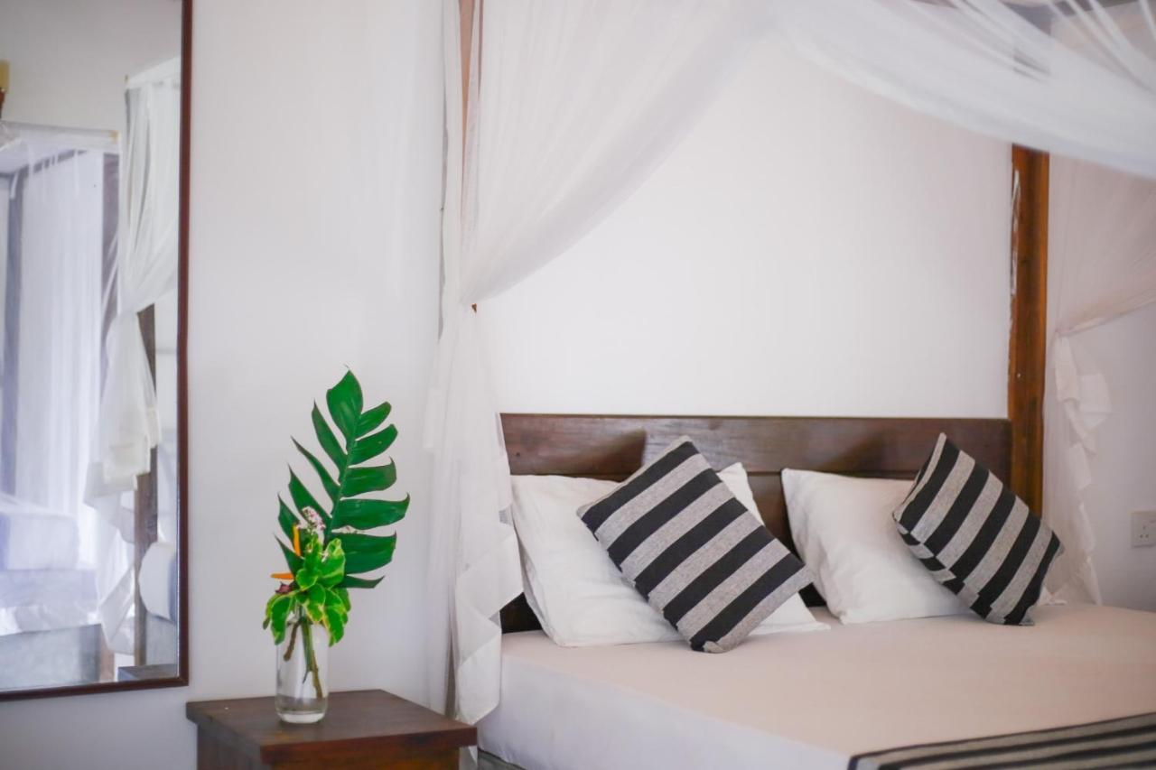 Emma'S Sea View Apartman Dikwella Kültér fotó