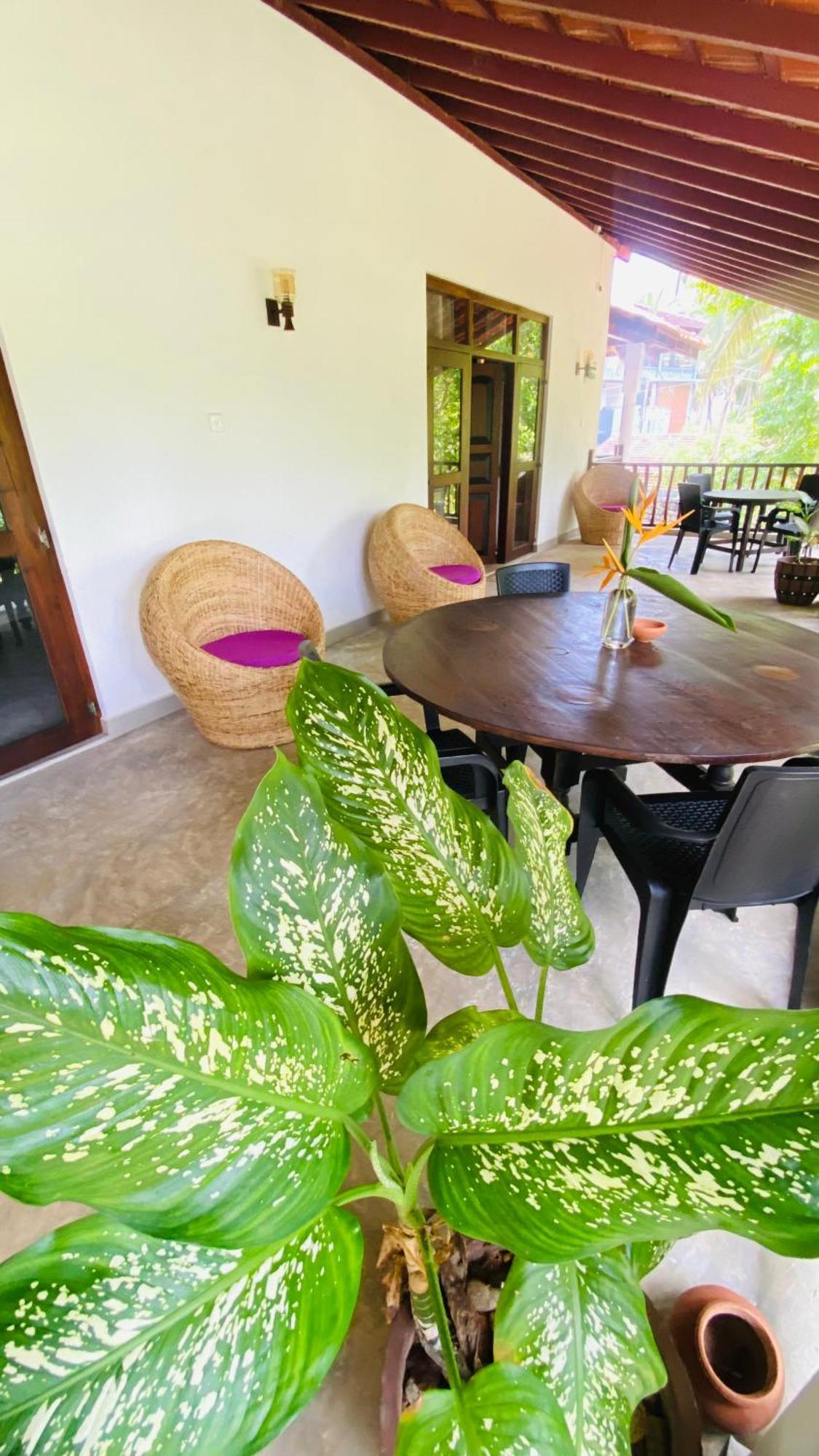 Emma'S Sea View Apartman Dikwella Kültér fotó