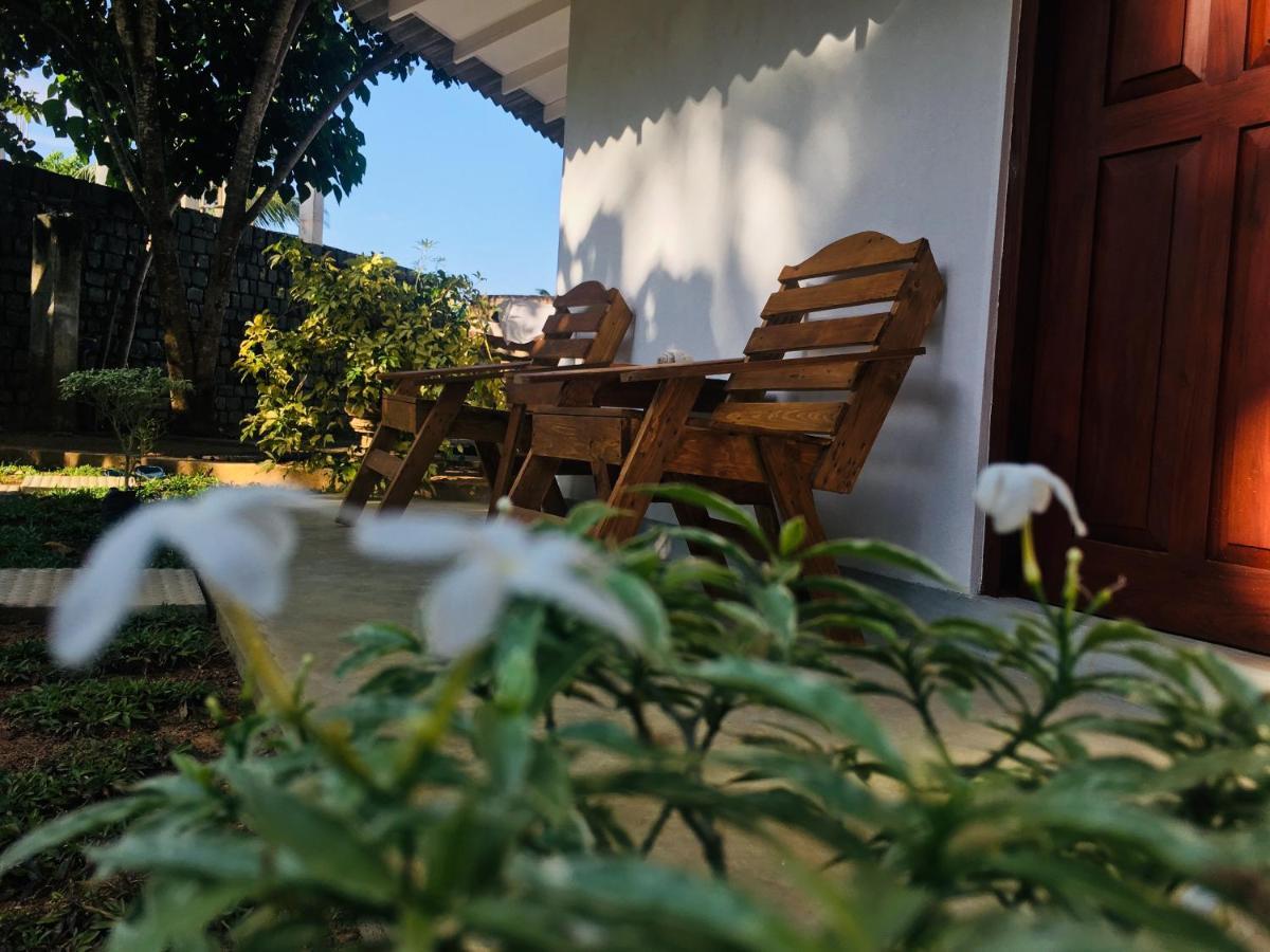 Emma'S Sea View Apartman Dikwella Kültér fotó